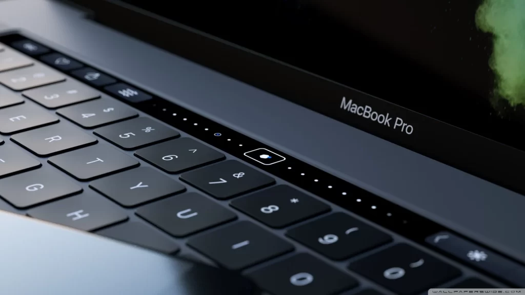 macbook Sıvı temas